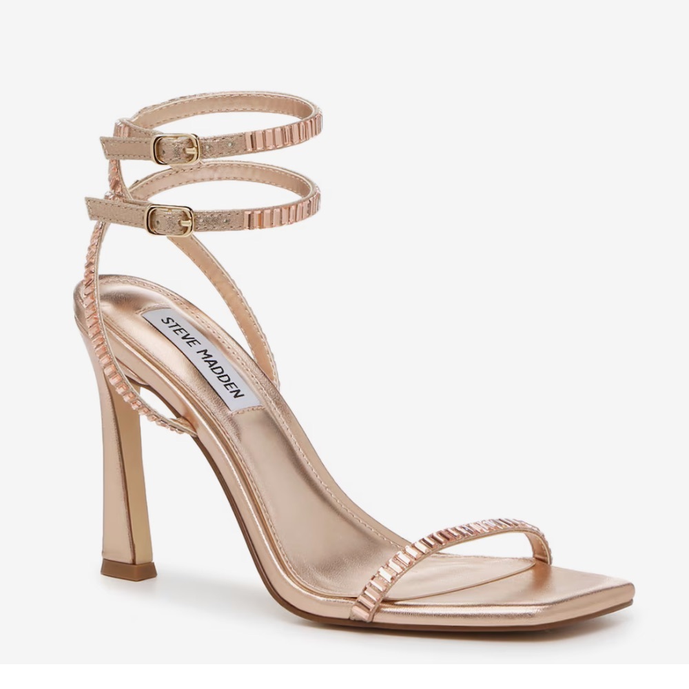 BRAND NEW Steve Madden Thierry Sandal Rose Gold - Size 7